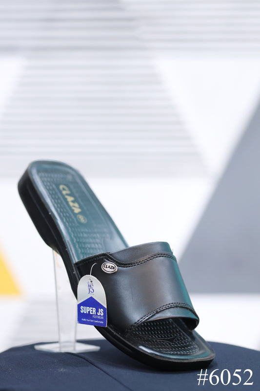 Calza Slippers – Soft. Stylish. Supportive.