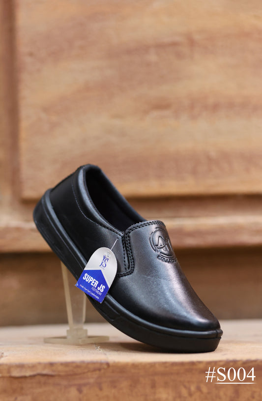 Classic Black School Shoes – Comfortable & Durable for Everyday Wear