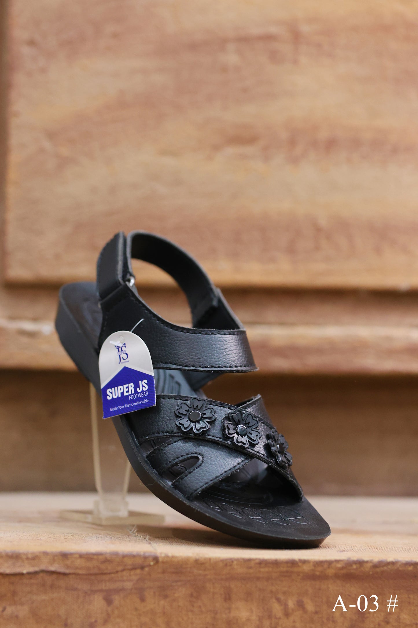 Everyday Essential Sandals – Style, Comfort, Durability